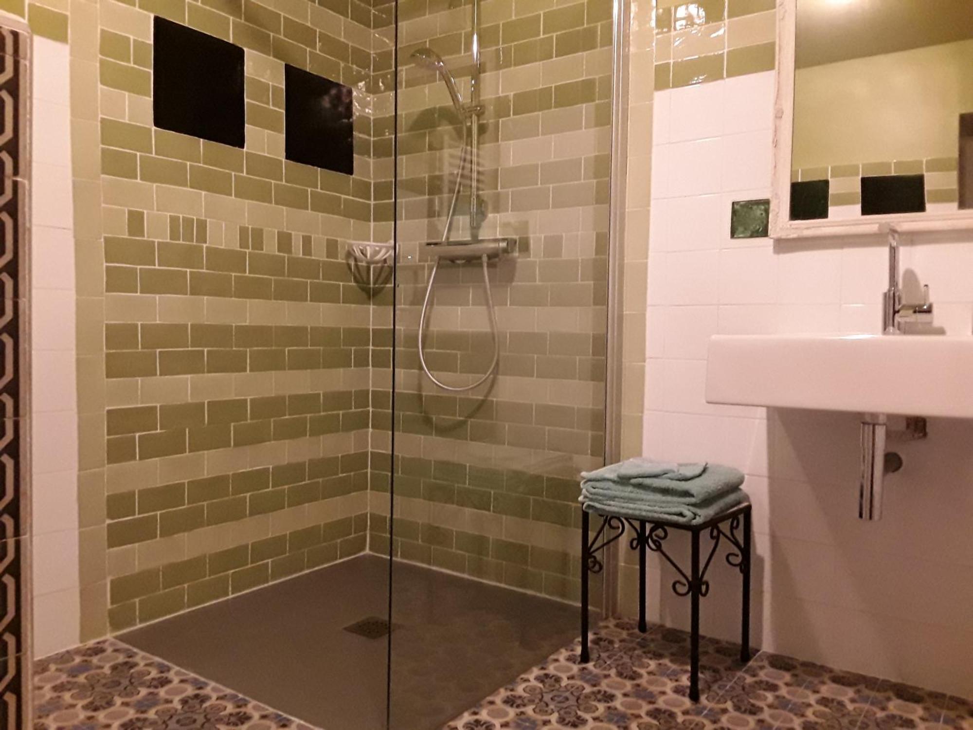 'La Menagerie' Bed & Breakfast Chateauvieux  Ruang foto